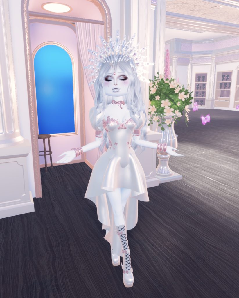 3 Outift Ideas For The Dress To Impress Sun And Moon Theme