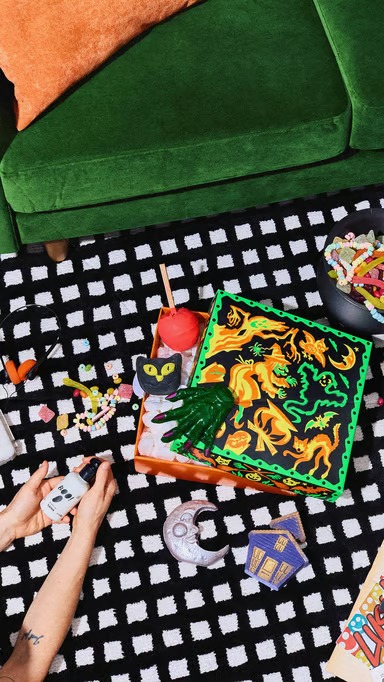 Lush Season Of The Witch Set