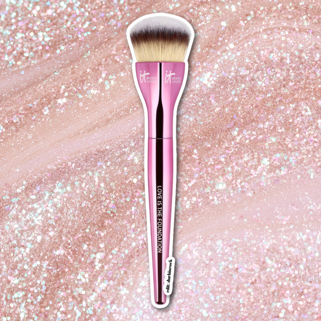 IT Cosmetics Limited Edition Love is the Foundation Brush 2026