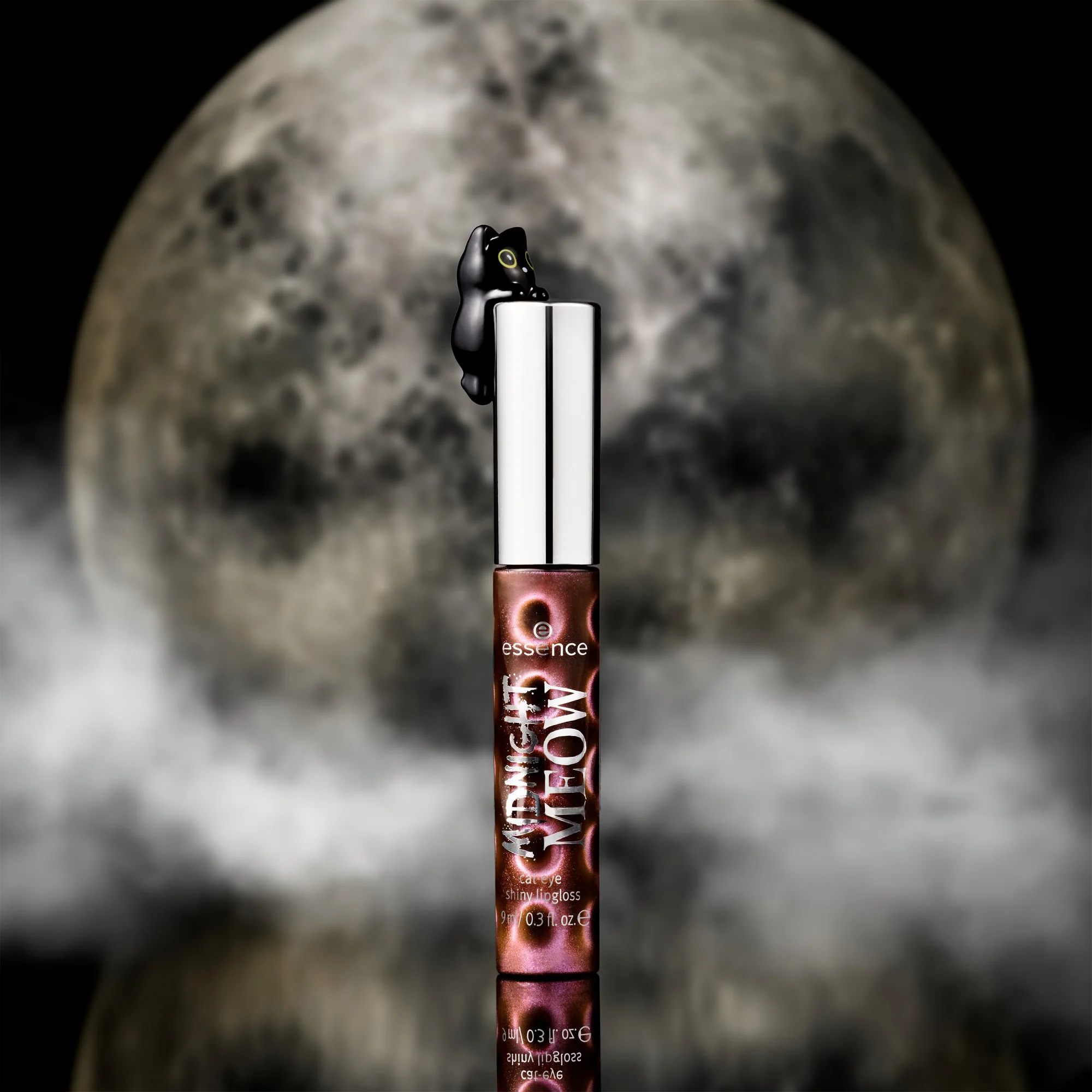 Essence Midnight Meow Cat-Eye Shiny Lipgloss