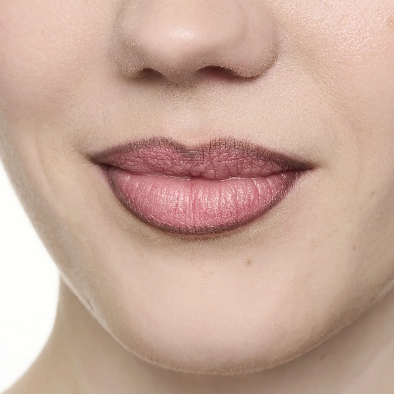 Essence Peel & Tint Staining Lip Liner