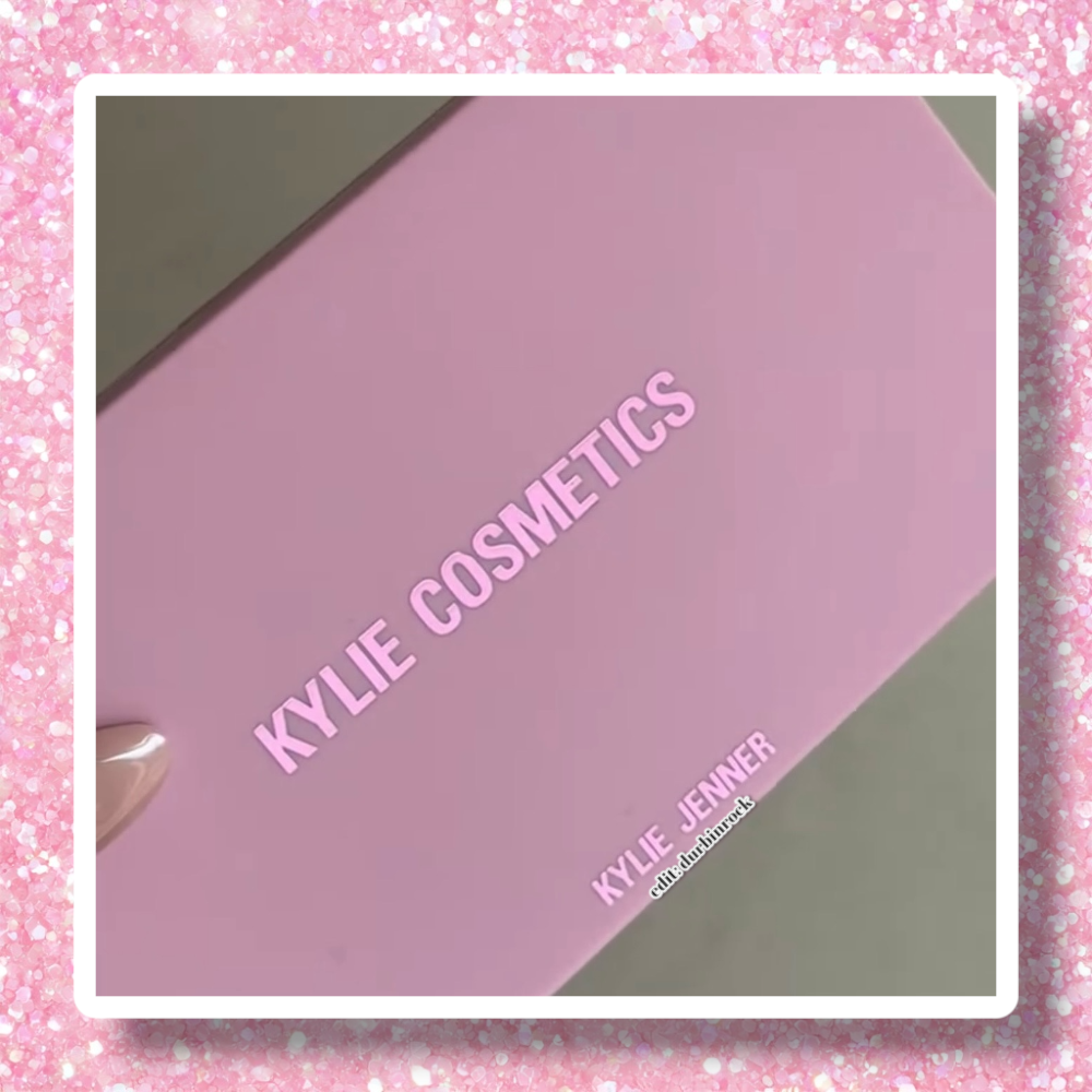 Kylie Cosmetics Winter Kissed Eyeshadow Palette